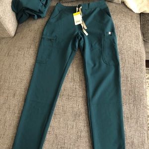 FIGS Caribbean Tall Skinny Scrub Bottom XS/T NEW